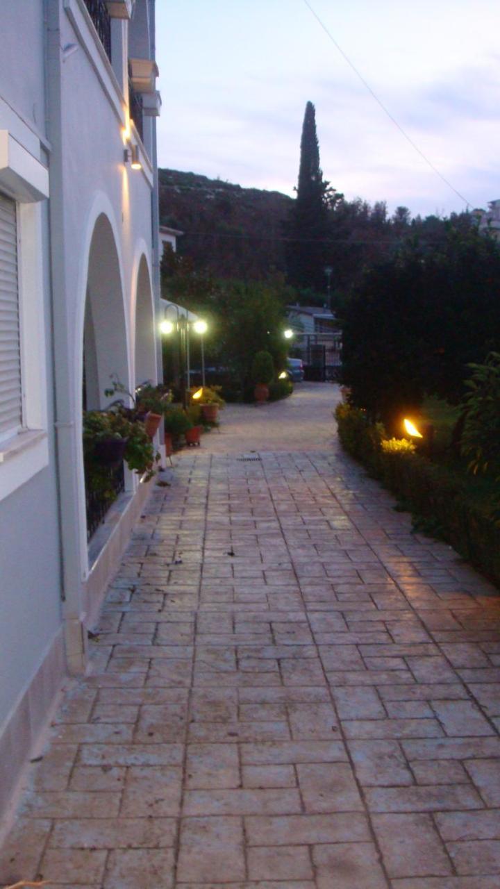 Delphin Rooms Sivota Exterior photo